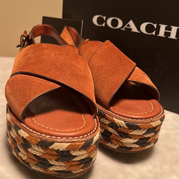 Coach Flitform Wedge in saddle - Picture 5 of 7